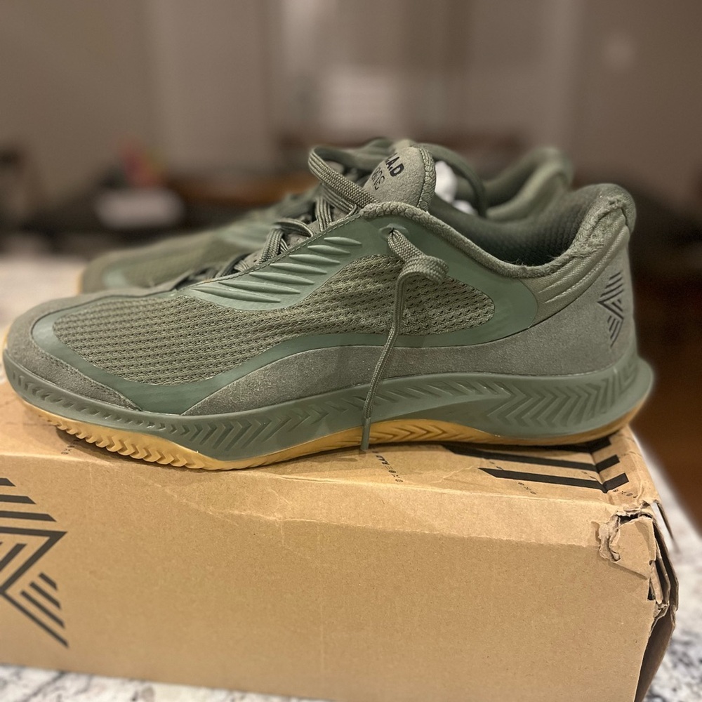 RAD one global trainer shoes